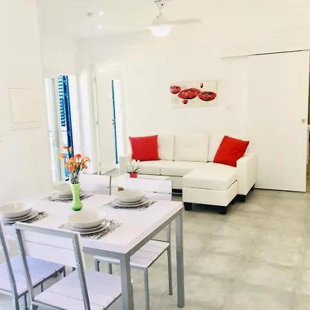 Apartment Sea Green Gardens Beach Larnaca